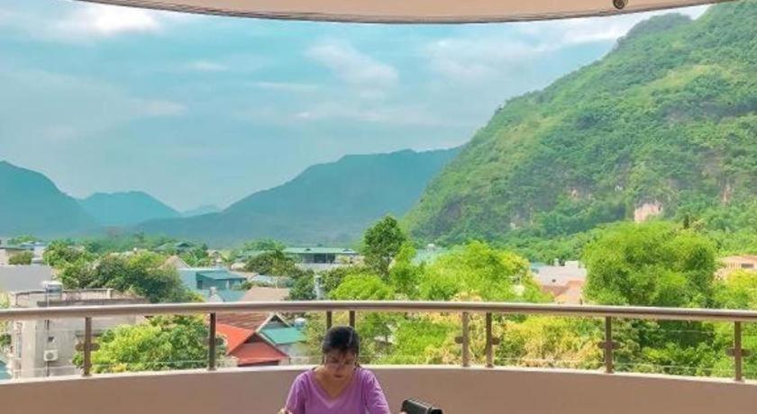Ngoc Bach Hotel Mai Châu Bagian luar foto
